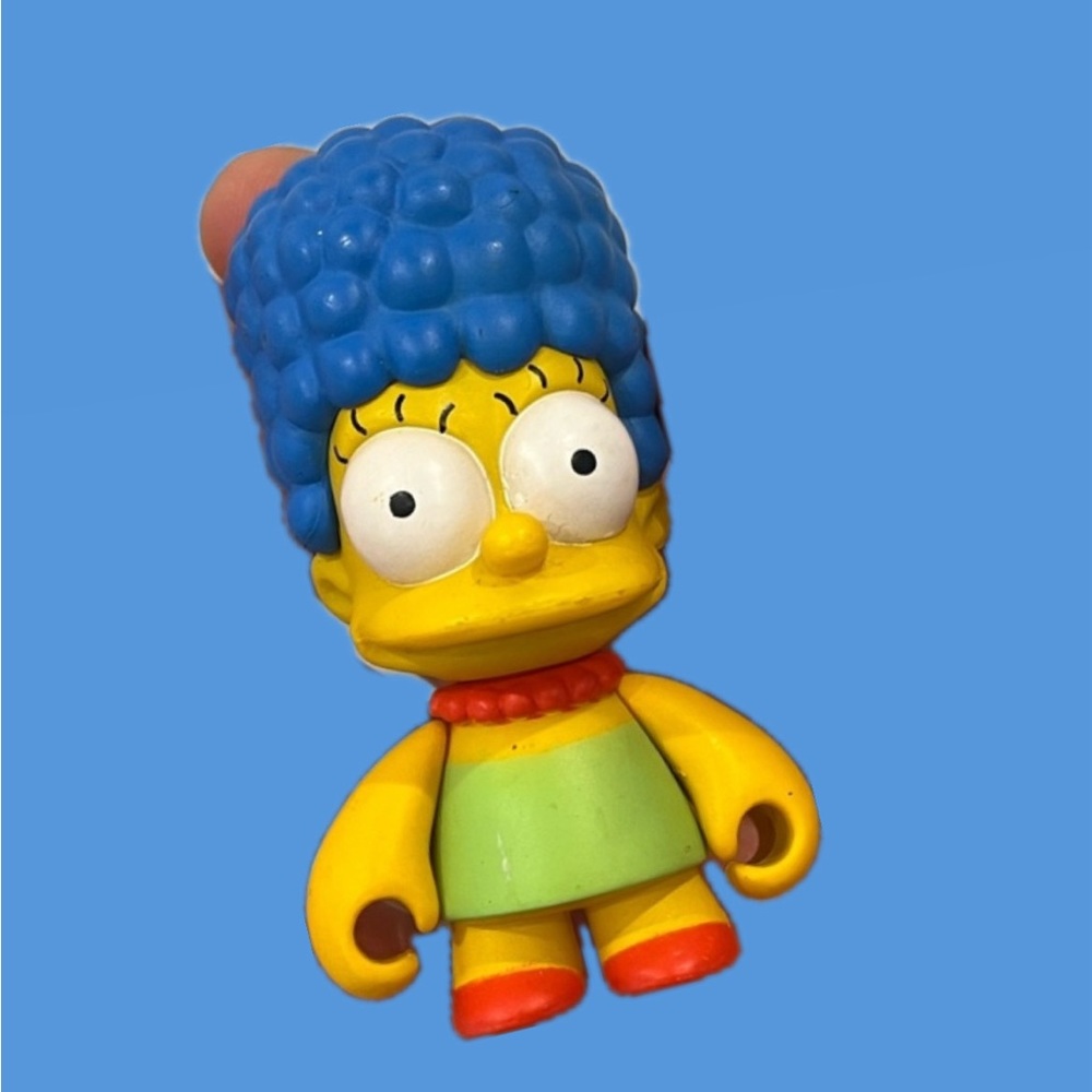 The Simpsons toy 
.
Box I

KidRobot Simpsons Blind Box 3" Figure Marge toy